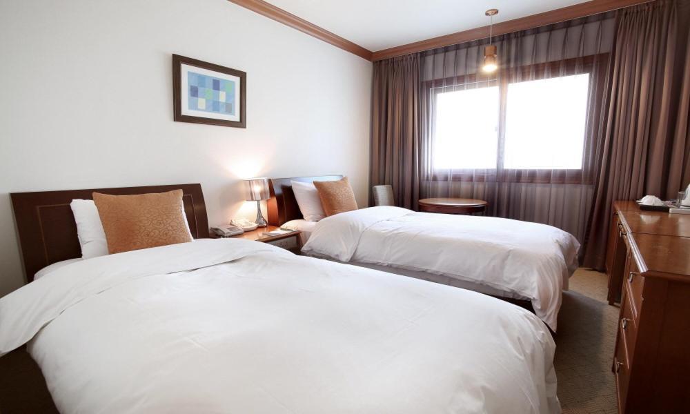 Admiral Hotel Geoje Exterior photo