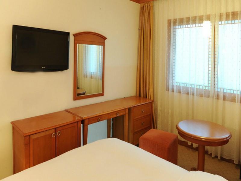 Admiral Hotel Geoje Exterior photo